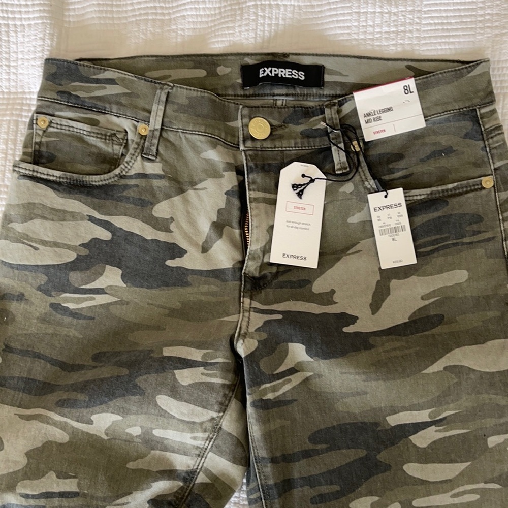 Express Ankle Leggings mid-rise stretch NWT